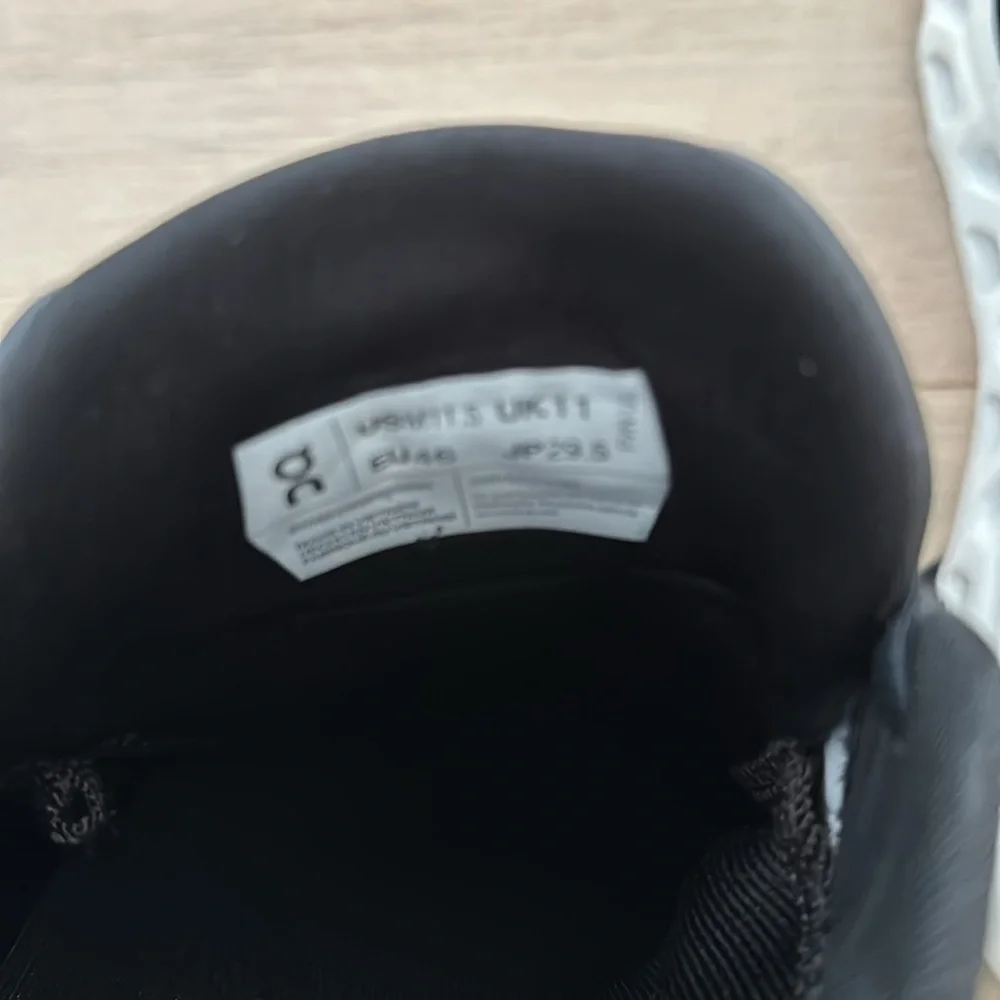 On Running CloudStratus Black Frost M US 11.5 - Picture 9 of 9